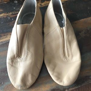 Bloch Tan “Super Jazz” Slip On Jazz Shoes